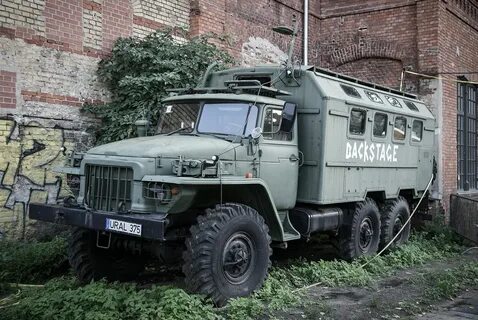 Уралов д