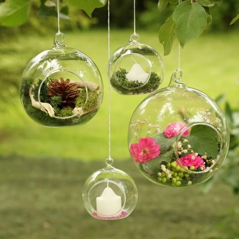 К первой чаше подвесим стеклянный шар. Стеклянные шары. Стеклянный шар подвесной. Подвесные шары для декора. Подвесные стеклянные вазы.