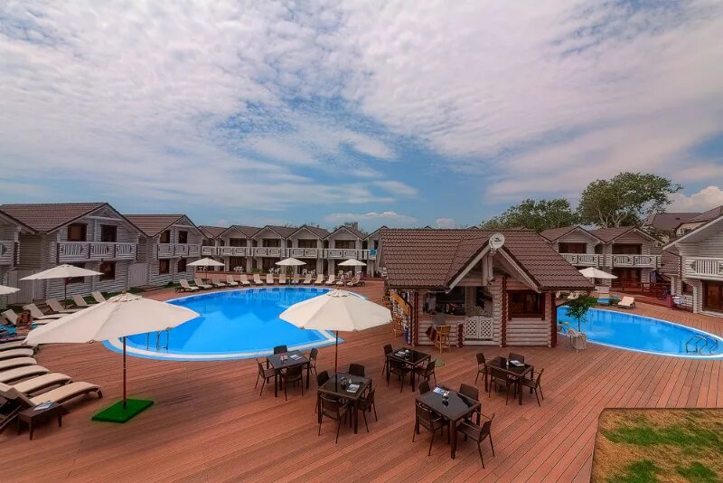 белый пляж гостевой дом джемете. отели анапа со своим пляжем и бассейном. белый пляж анапа джемете. дель мар анапа. анапа витязево отель анапа.