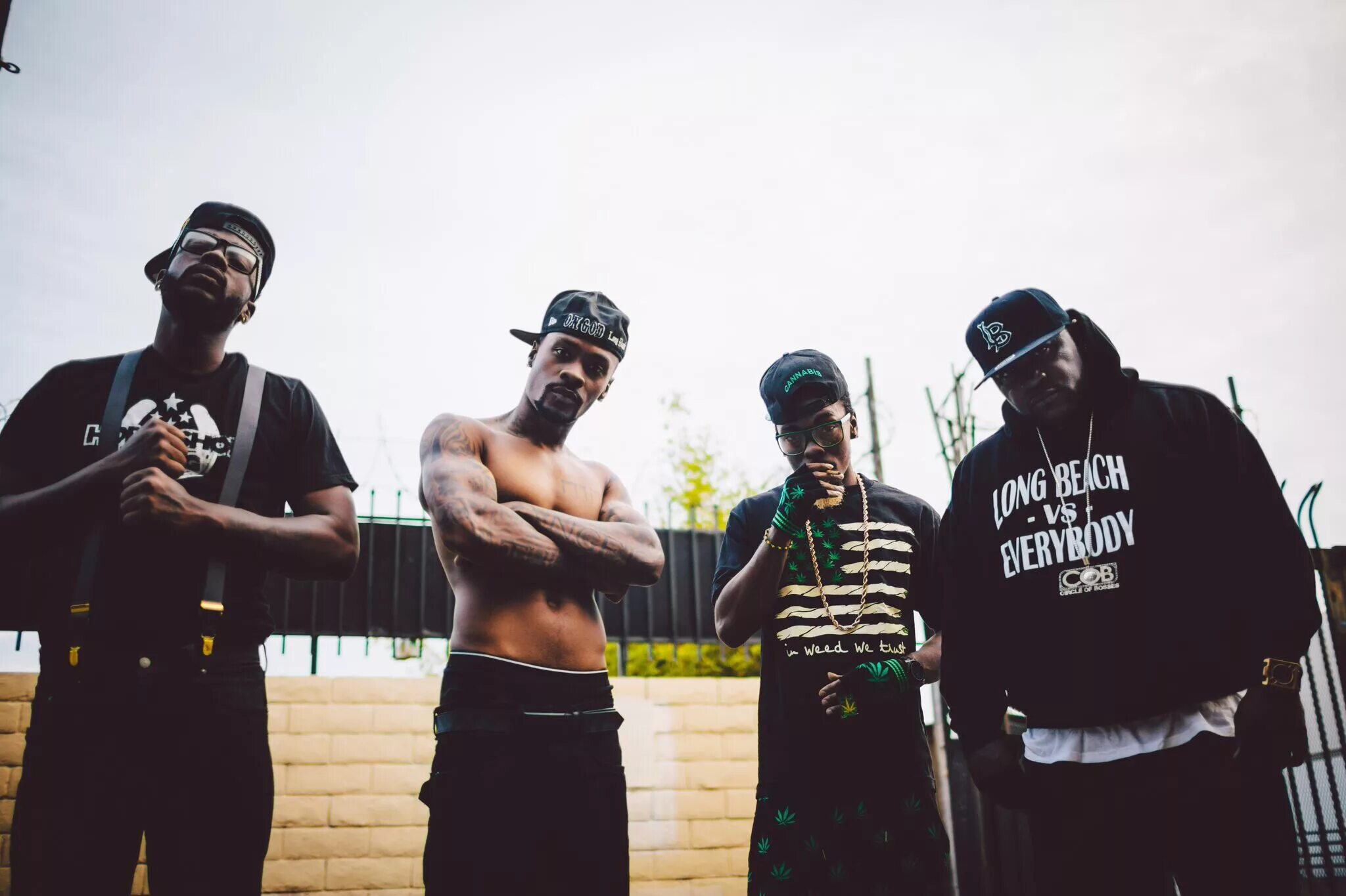 Gang me. Gang картинки. Gang слово. гангстер из америки. банды лос анджелеса крипс.