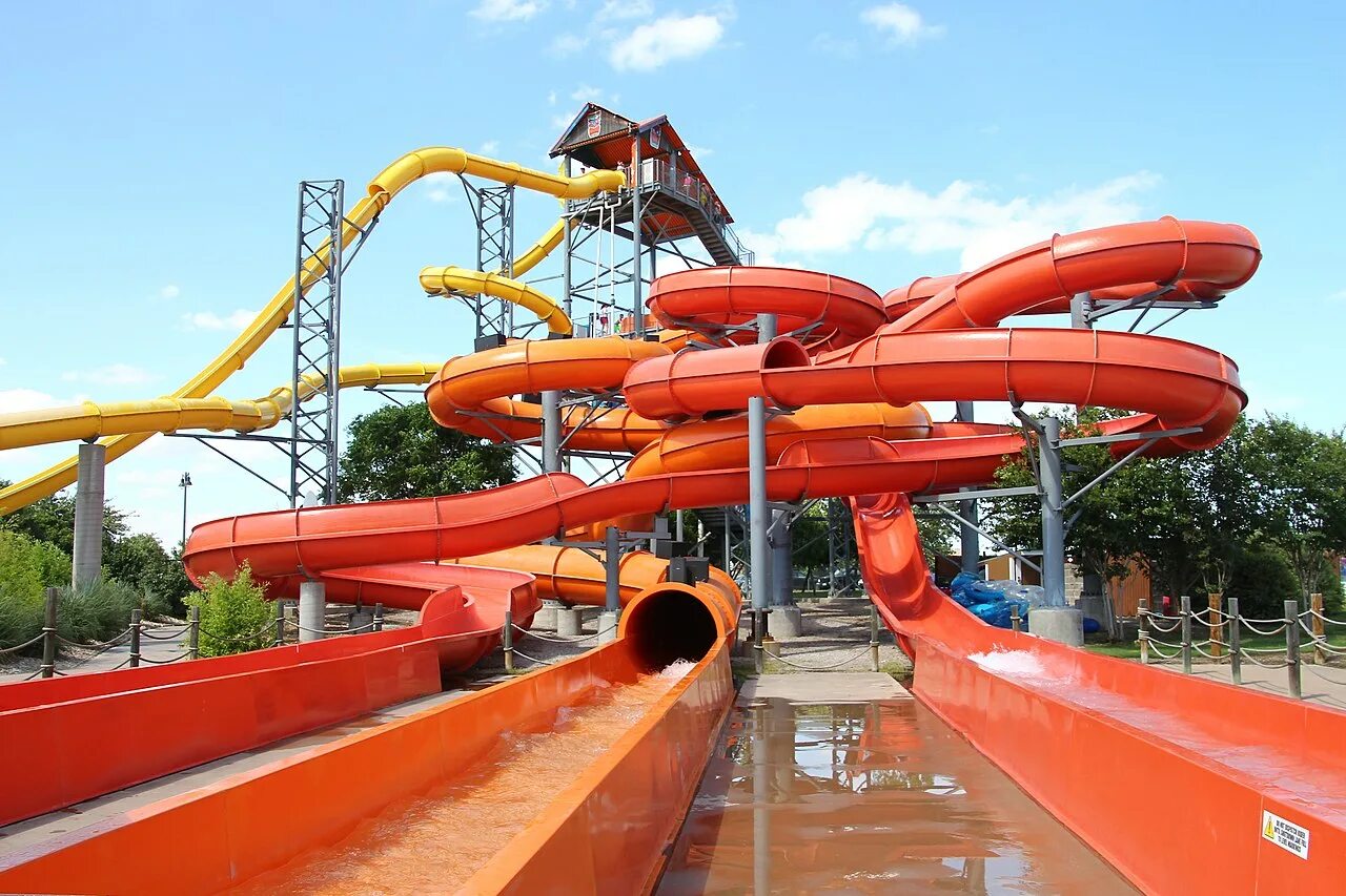 Yas island абу даби аквапарк. Самые большие открытые аквапарки. Аквапарк yas waterworld. Чимелонг парк в гуанчжоу. Аквапарк понта дунас бразилия.