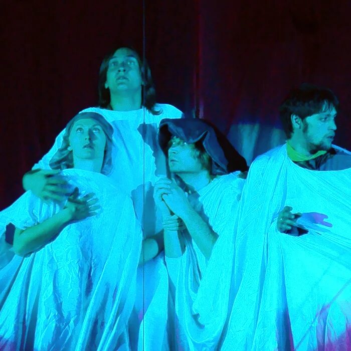 театр спесивцева билеты. чайка по имени джонатан ливингстон театр спесивцева. московский молодёжный театр вячеслава спесивцева. театральная афиша горе от ума. театр спесивцева джонатан ливингстон.