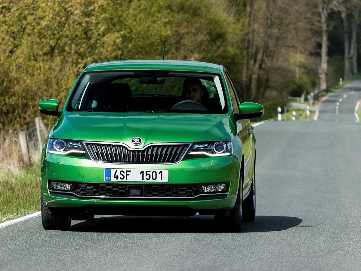 Skoda Rapid 2022. Шкода Рапид 2017. Новая Шкода Рапид 2017. Skoda Rapid 2021.