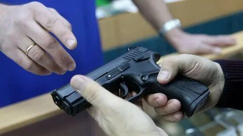 Владение травматическим пистолетом