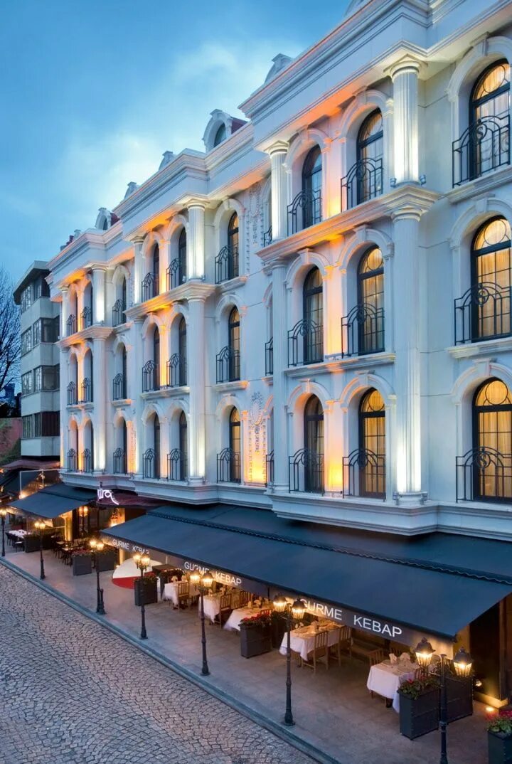 Отель sura hagia sophia hotel. Sura отель стамбул. Гостиница сура лого. Albatros hagia sophia hotel 3*. 5.