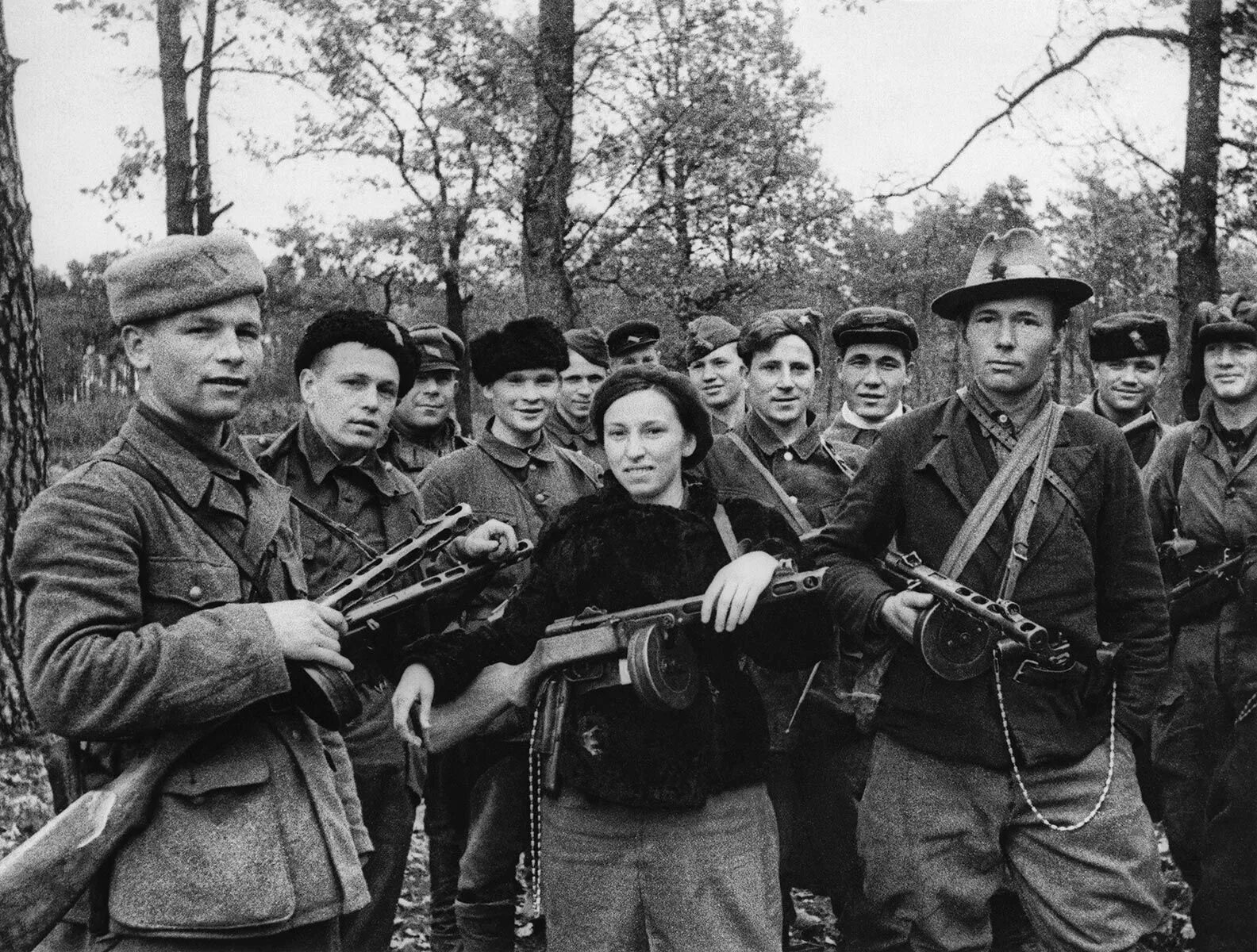 Белорусские Партизаны 1943. Песни о партизанах великой отечественной войны