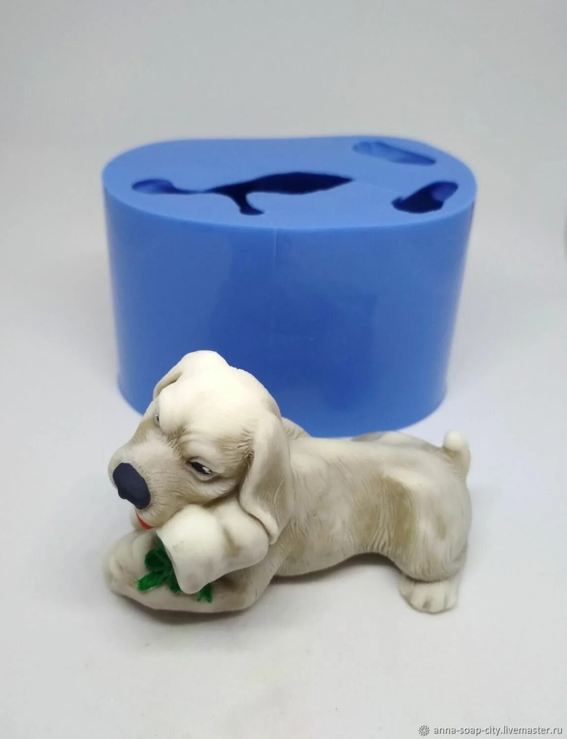 Свеча в форме собаки. Измерение температуры у собак. Собака свеча запах. Ректальный градусник для собак. Собачьи свечи на день рождение.