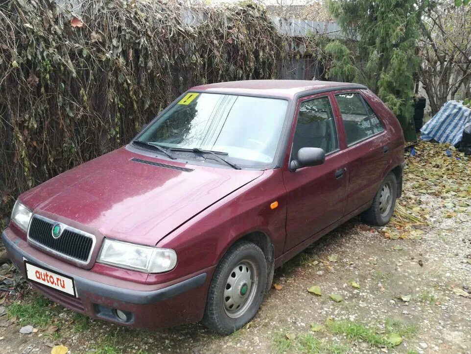 Шкода 98 года. Skoda Felicia 1.6 МТ, 1998,. Skoda Felicia l 1.3 MT,.