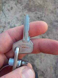 Каким ключом можно