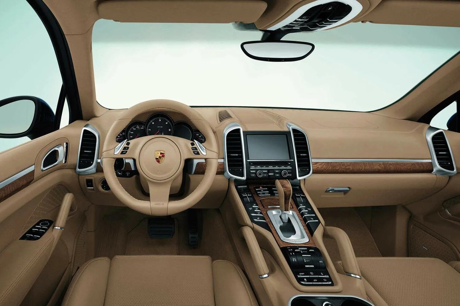 Бентли мульсан 2021 салон. Aston martin rapide салон. Lamborghini aventador 2021 салон. Bentley mulsanne салон. Мерседес f15.