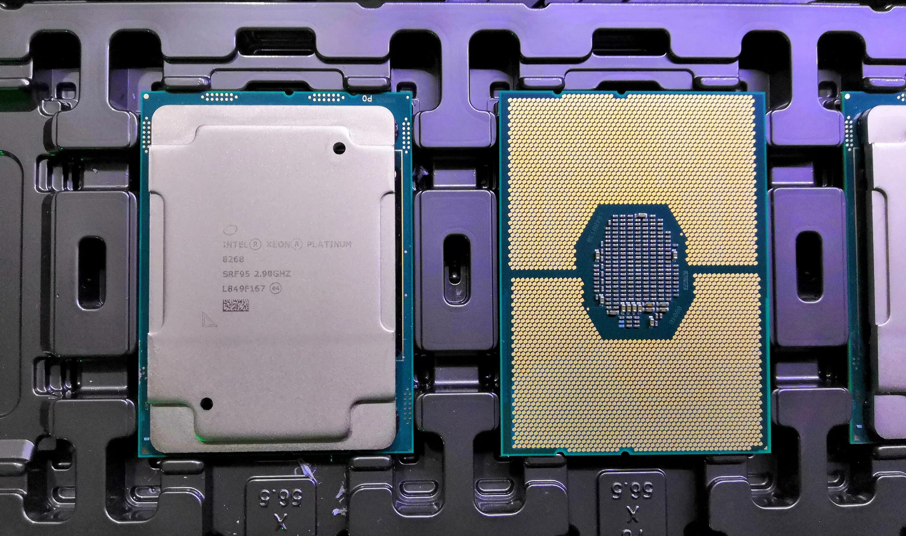 Intel platinum. Xeon Platinum 9282. Intel Xeon Platinum 9282 Processor. Intel Xeon 128 ядер. LGA 7529.