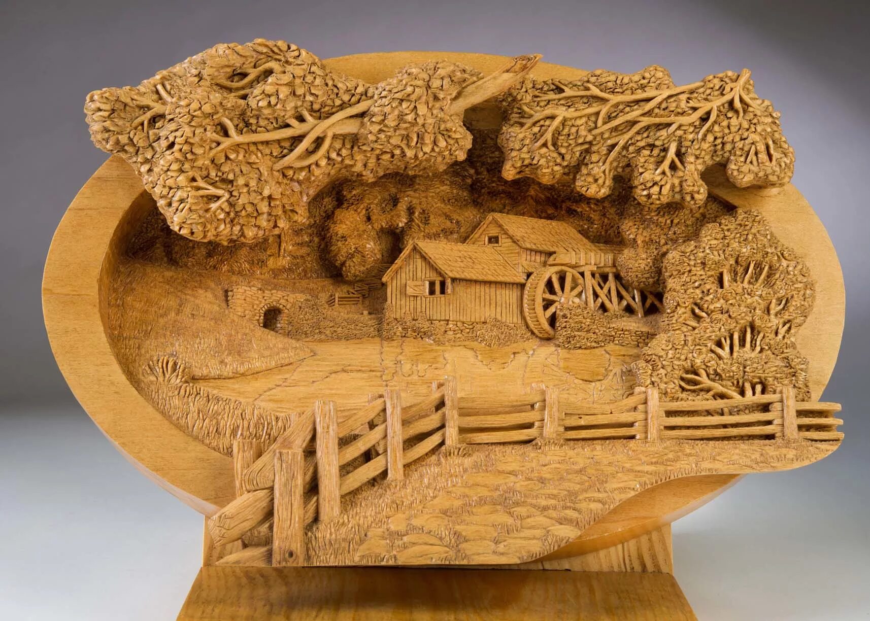 большая работа по дереву