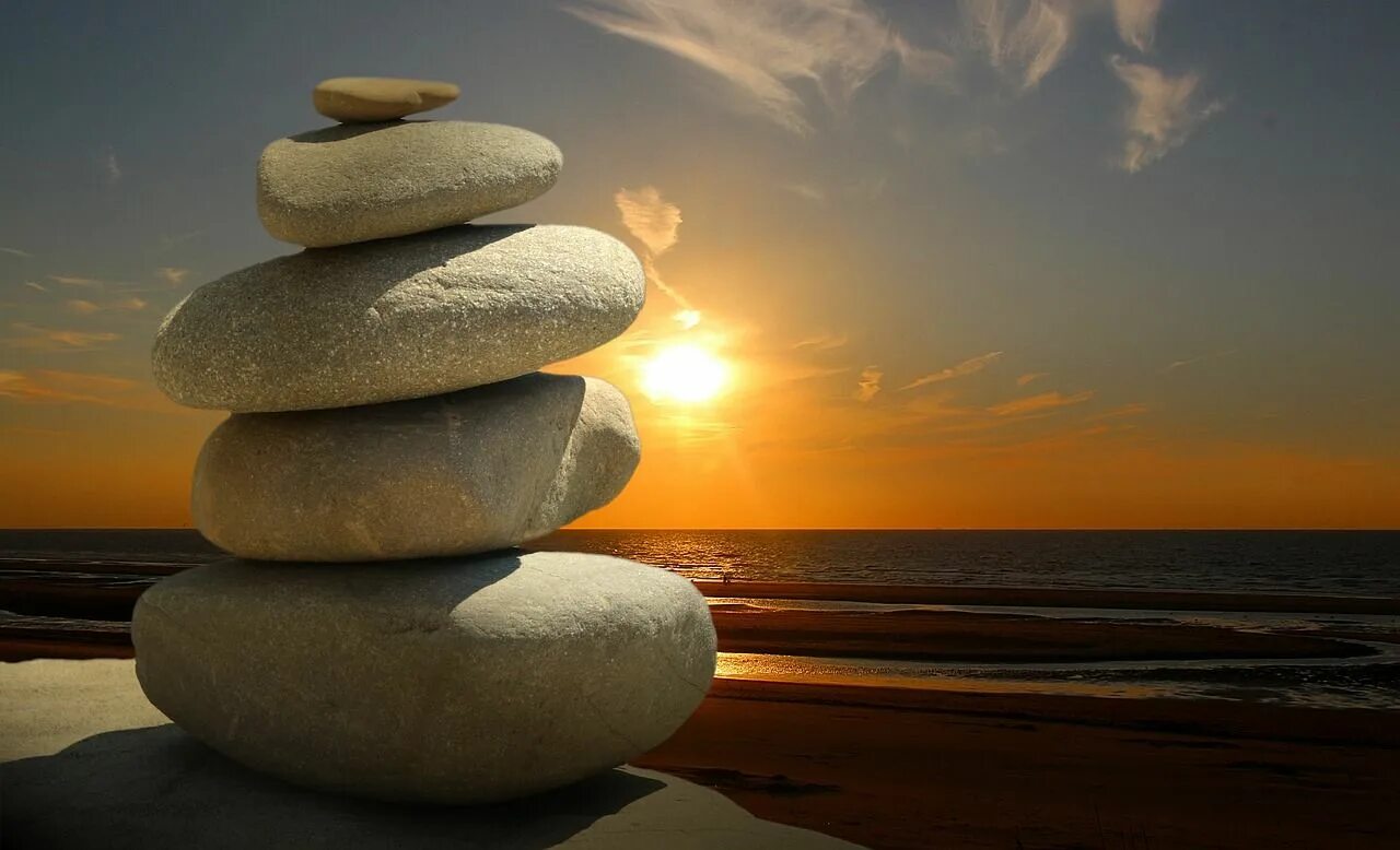 Imagine you need. Душевное спокойствие и Гармония. Умиротворение камни. Спокойствие и равновесие. Дзен камни море.