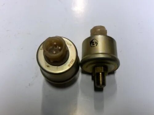 Дкд-2к датчик давления масла. Дкд-2к датчик давления масла. Датчик давления воздуха маз дкд 1/к. Дкд-1к-3829010. Дкд-1к датчик давления воздуха.