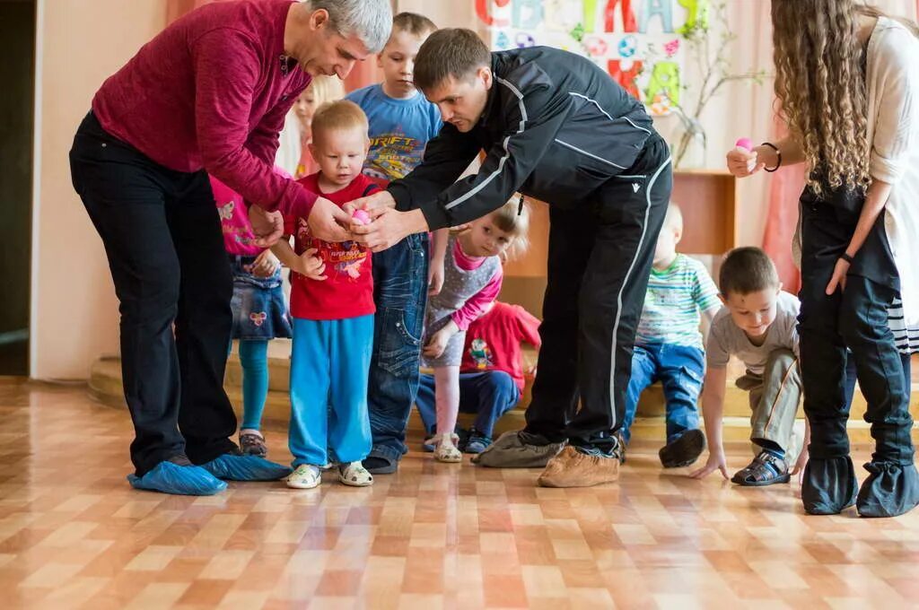 Приют алей. Алый Парус СРЦН. Приют Алые паруса Ульяновск. Центр реабилитаци "Алые паруса Ульяновск. Социально-реабилитационный центр для несовершеннолетних.