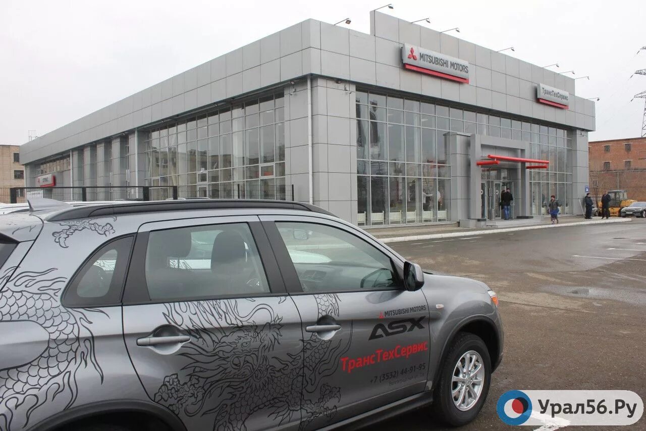 Автосалон Mitsubishi. Автосалон 2000 Оренбург Митсубиси. Купить мицубиси оренбург