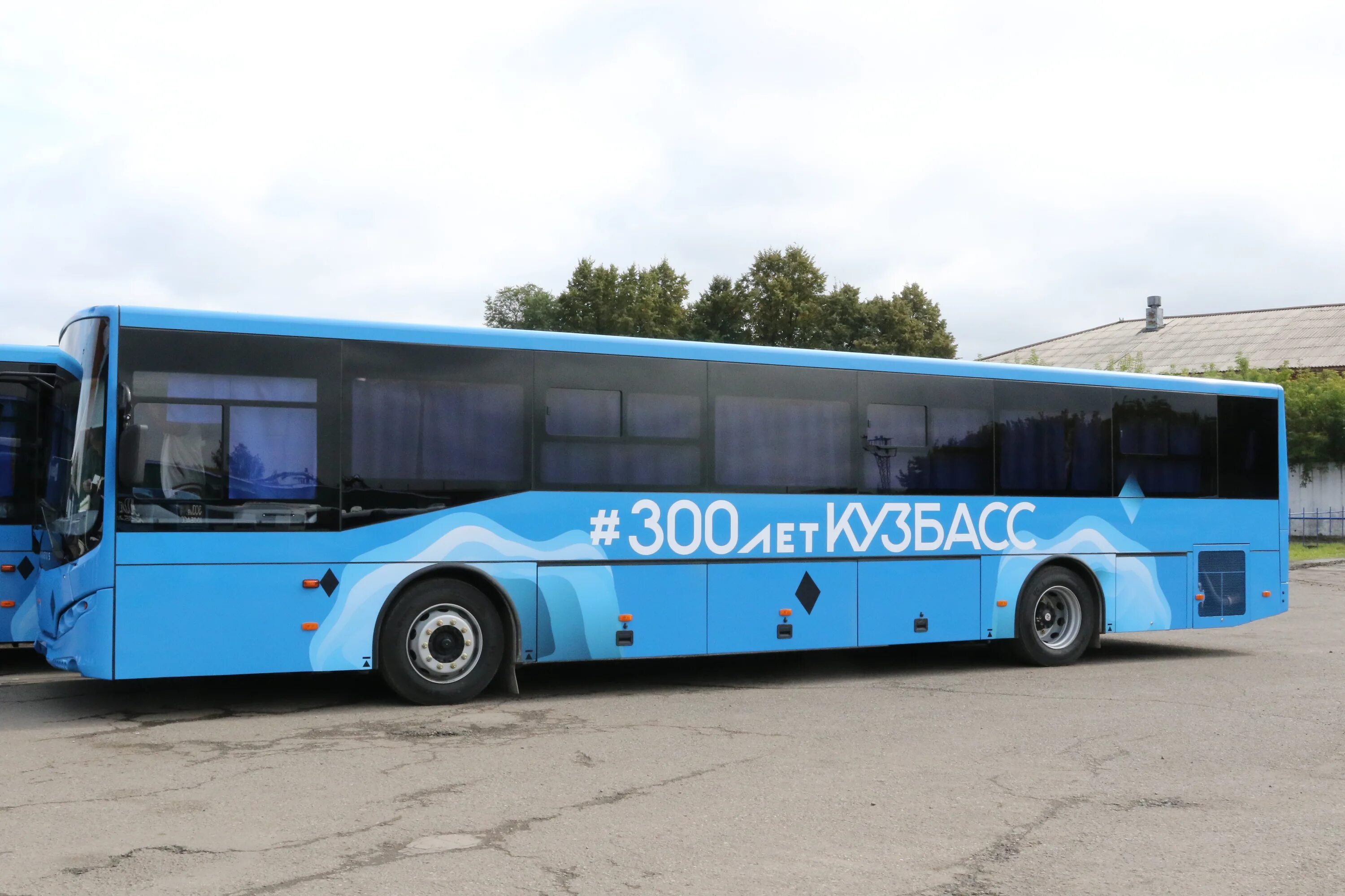 Автобусы межгород кемерово. Волгабус 5285 g2. Волгабас автобус Кузбасс. VOLGABUS 5285g2-0000010. ЛИАЗ 621365.