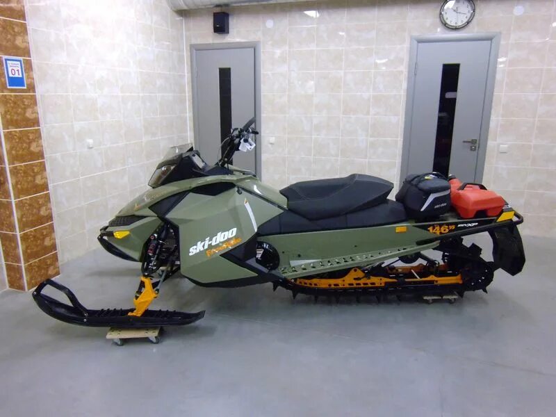 Снегоход авито чувашия. Brp ski-doo. brp extreme 850. экстрим брп снегохода. снегоход брп элит 1500.