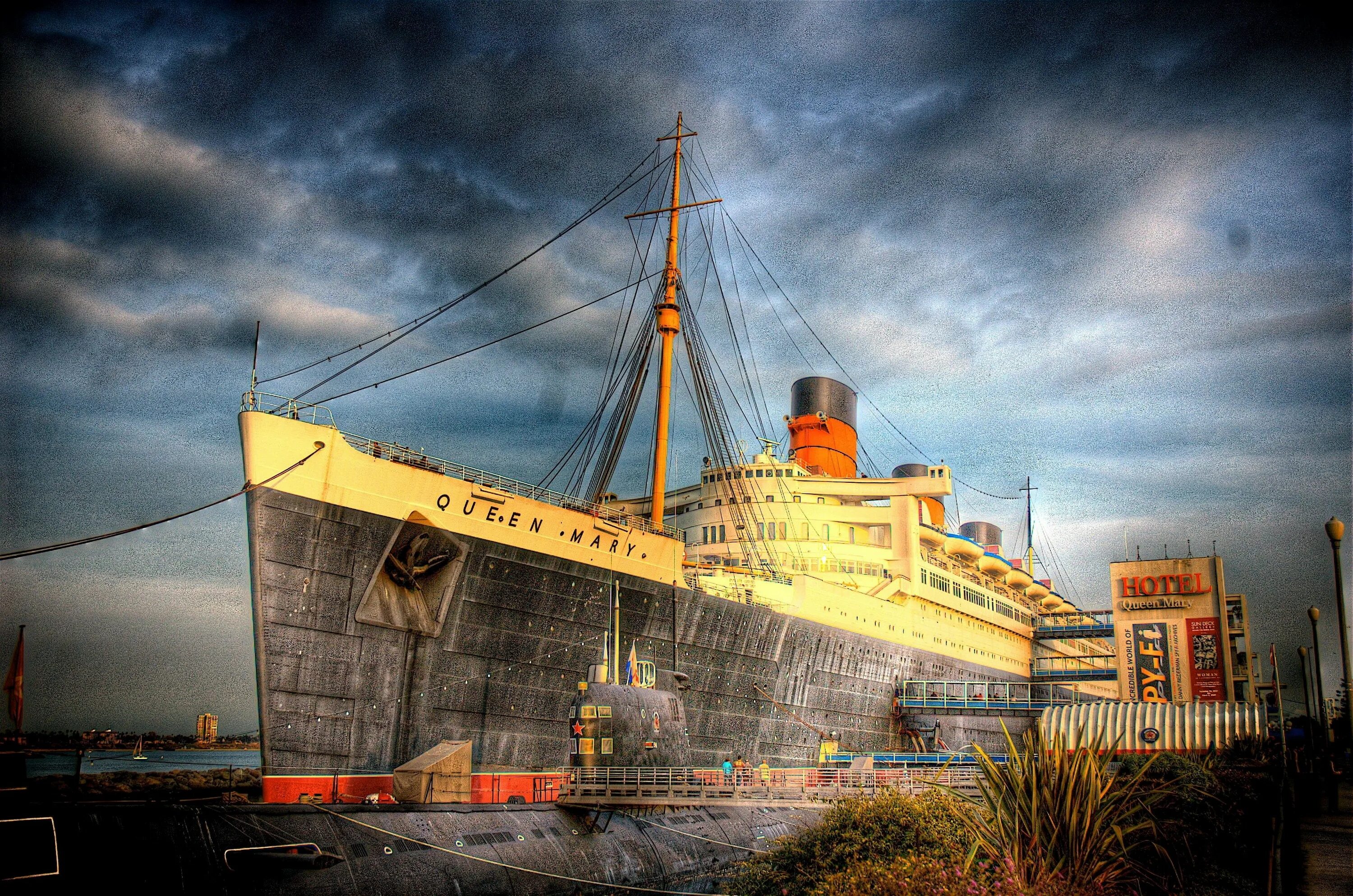 Mary ship. Queen mary корабль. лайнер куин мэри. rms queen mary. лайнер куин мэри и корабль.