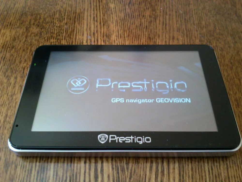 Не включается навигатор. Навигатор Prestigio GEOVISION 5566. Prestigio навигатор 7500. GPS модуль в навигаторе Prestigio. Престижио 4300 навигатор плата.