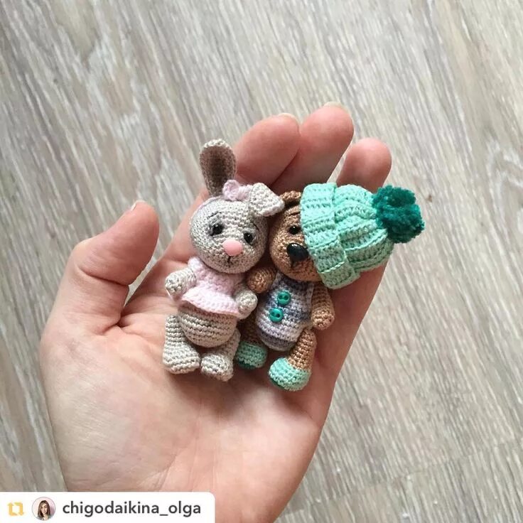 Вязание мини игрушек. Миниатюрные вязаные игрушки. миниатюрные игрушки амигуруми. вязаные мини игрушки. крошечные вязаные игрушки.