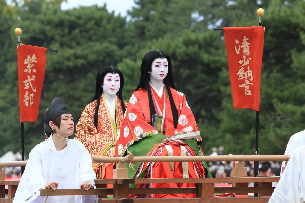 Туалетная вода tesori d'oriente. Rituals набор. Tesori d'oriente набор. Japanese rituals. Гейша за столом.