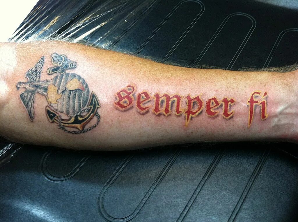 Семпер фай. Semper fidelis тату на руке. semper fi тату. семпер фай морпехи. marine tattoos semper fi.