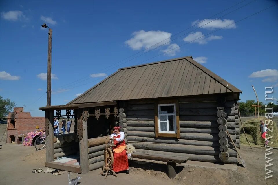 Погода в село питерское. Село Моршанка Саратовская область. Питерская мельница Саратовская область. Село Моршанка питерского района. Этнокультурный комплекс «питерская мельница».