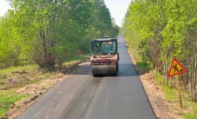 Ремонт дороги новая замостье в Маловишерском районе. Аварии в Маловишерском районе. Деревня замостье Новгородской области Маловишерский район. Машина дорожных Новгородской области.