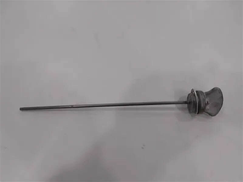 Щуп масляный урал. Щуп урал. 6. 4 дизель щуп масляный. Масляный щуп на днепр.