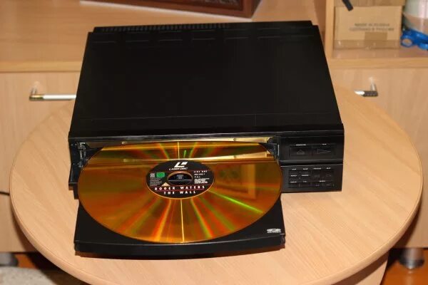 Philips CDV 496. Проигрыватель LP Disk Philips. Проигрыватель LD дисков NEC VP-l900cd. Philips проигрыватель пластинок винила.