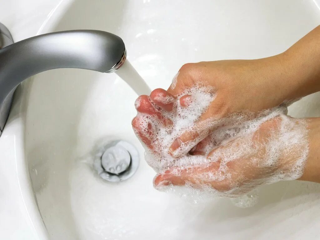 Мытье. Мытье рук с мылом. Мыло для рук. Вымыть руки с мылом. Моем руки.