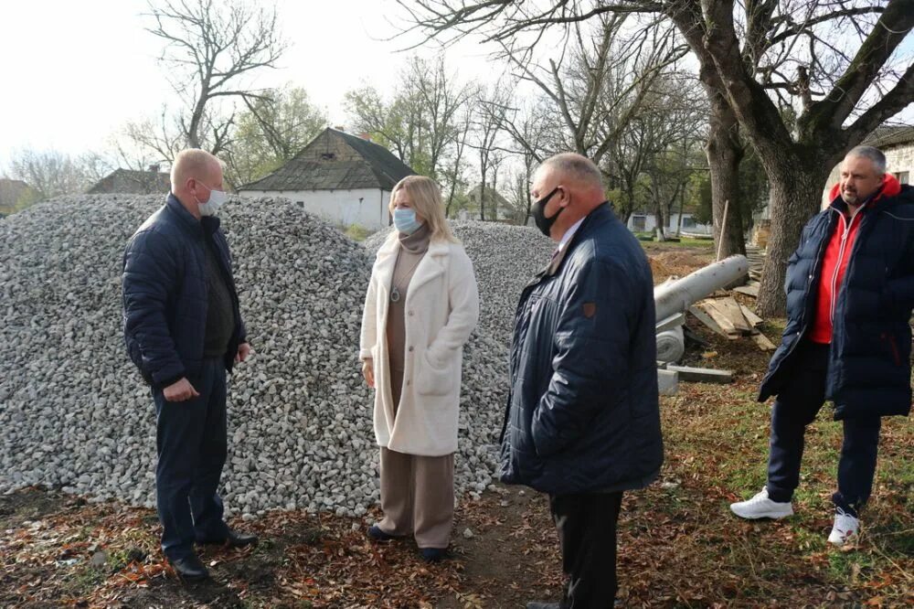 Погода в красногвардейское крым на сегодня. Погода в красногвардейское крым на сегодня. Погода крыму красногвардейском синоптик. Столовая село некрасово крым. Погода в красногвардейское крым на сегодня.