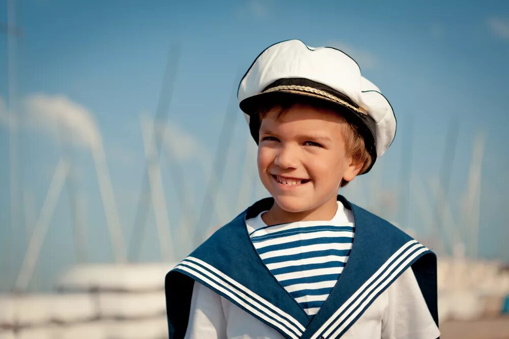 форма моряка. 2 пока ты в тельняшке. девушка в тельняшке. мария александровна киселёва тельняшка. сочинение 13.