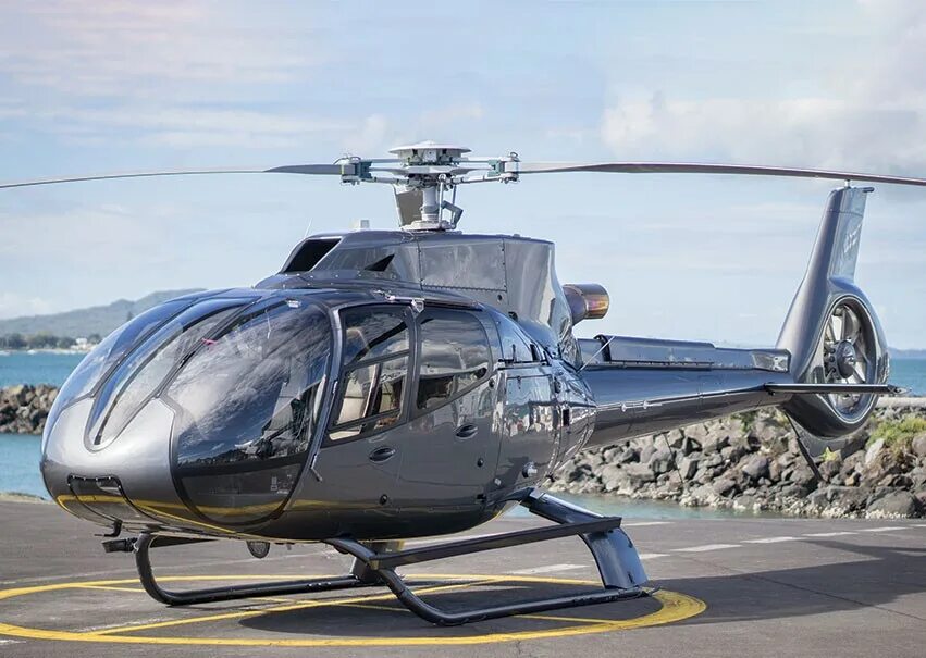 Джетор т2. Eurocopter ec130 т2. Eurocopter ЕС-130 т2. Eurocopter ec130 кабина. EC 130 вертолет.