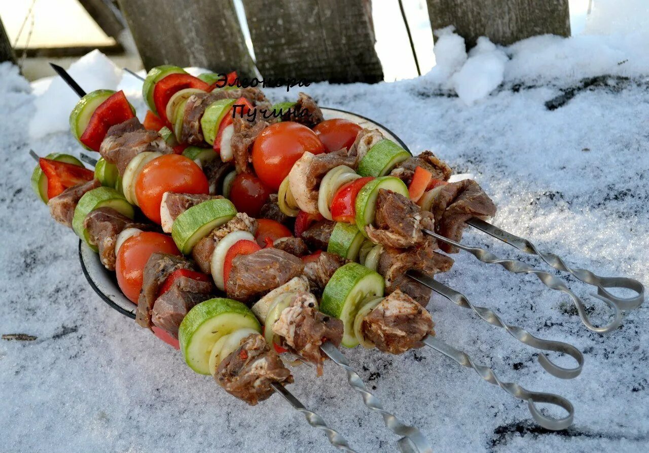 Дарите шашлыки