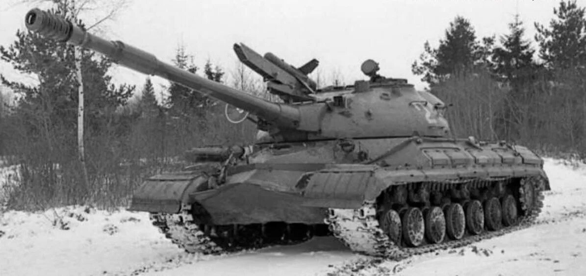 Советский тяжелый танк т-10 м. Танк т-62. Т 10 80. Советский тяжелый танк т-10 м. Танк ис 8.