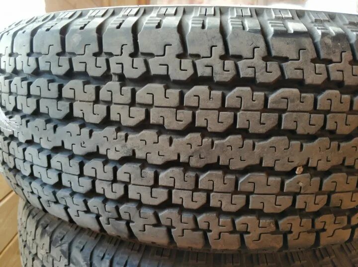 Резина dueler h t. Bridgestone dueler ht 689. bridgestone dueler ht 843. bridgestone dueler ht d689 обзоры. автомобильная шина bridgestone dueler ht d689 21580 r15 102s всесезонная.
