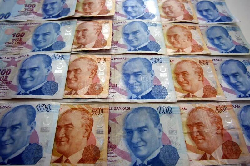 Где в турции обменять рубли на лиры. Пачка турецких лир. как выглядят турецкие лиры современные фото. турецкие лиры с обратной стороны.