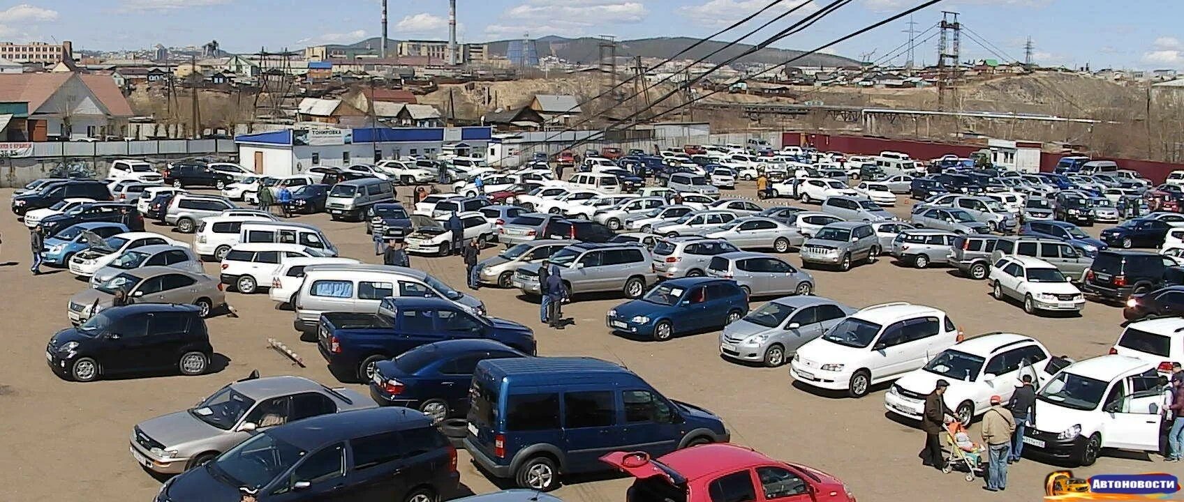 подержанные авто улан удэ. авторынок, улан-удэ, приречная улица. улан-удэ авторынок. тойота ипсум 2000 г.