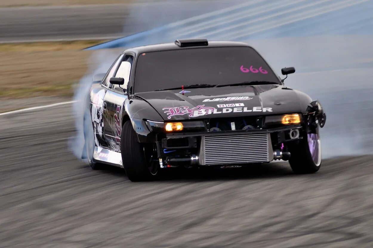 Nissan Silvia s13 дрифт. S13 дрифт корч. Nissan 240sx дрифт. Nissan Silvia s13 корч. Silvia drift