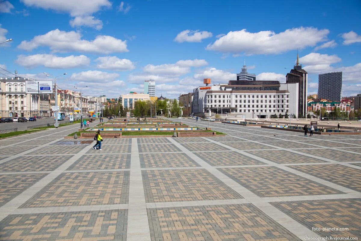 Площади казани названия. Центральная площадь Казани. Театральная площадь Казань. Казань . ПЛОЩИТЬ. Центральная площадь Казани фото.