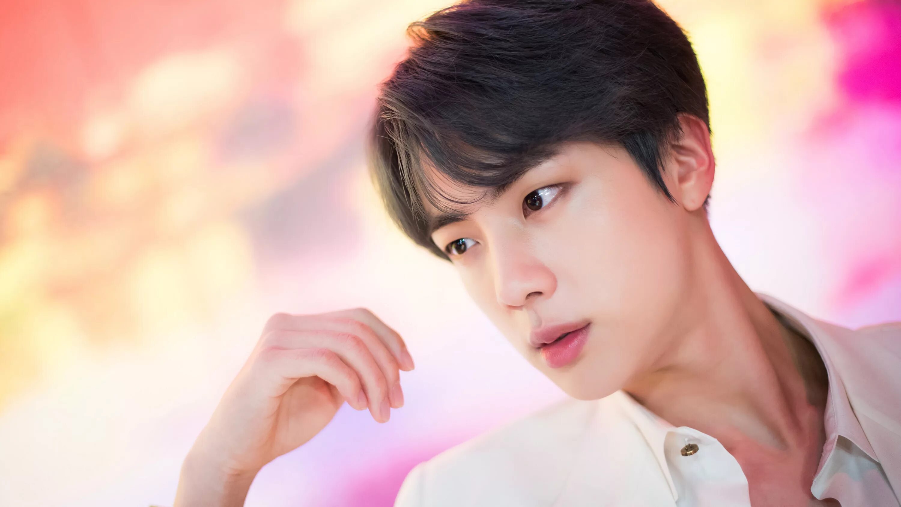 Бтс сок. Джин БТС. Kim Seok Jin BTS. Джин БТС 2022.