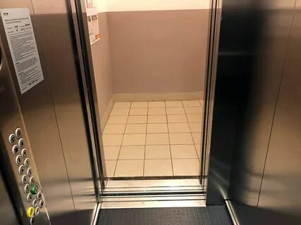 Лифт с подвижным полом
