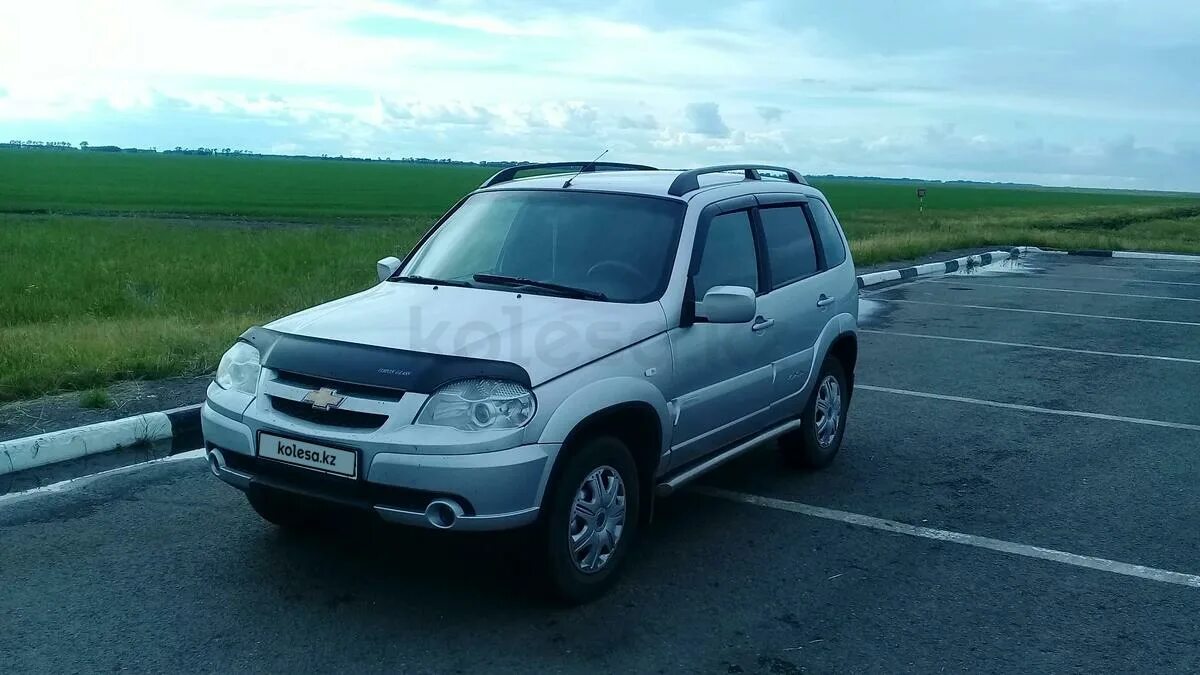 Нива Шевроле 2011. Chevrolet Niva 2011. Chevrolet Niva 2011 год СТС. Шевроле Нива на казахском учете в России.