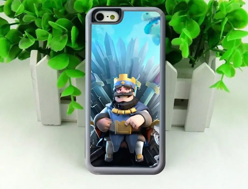 Картинки на чехол без камеры клеш рояль. Clash royale король в куртке supreme. Король из clash royale. Royale телефон. Royale телефон.