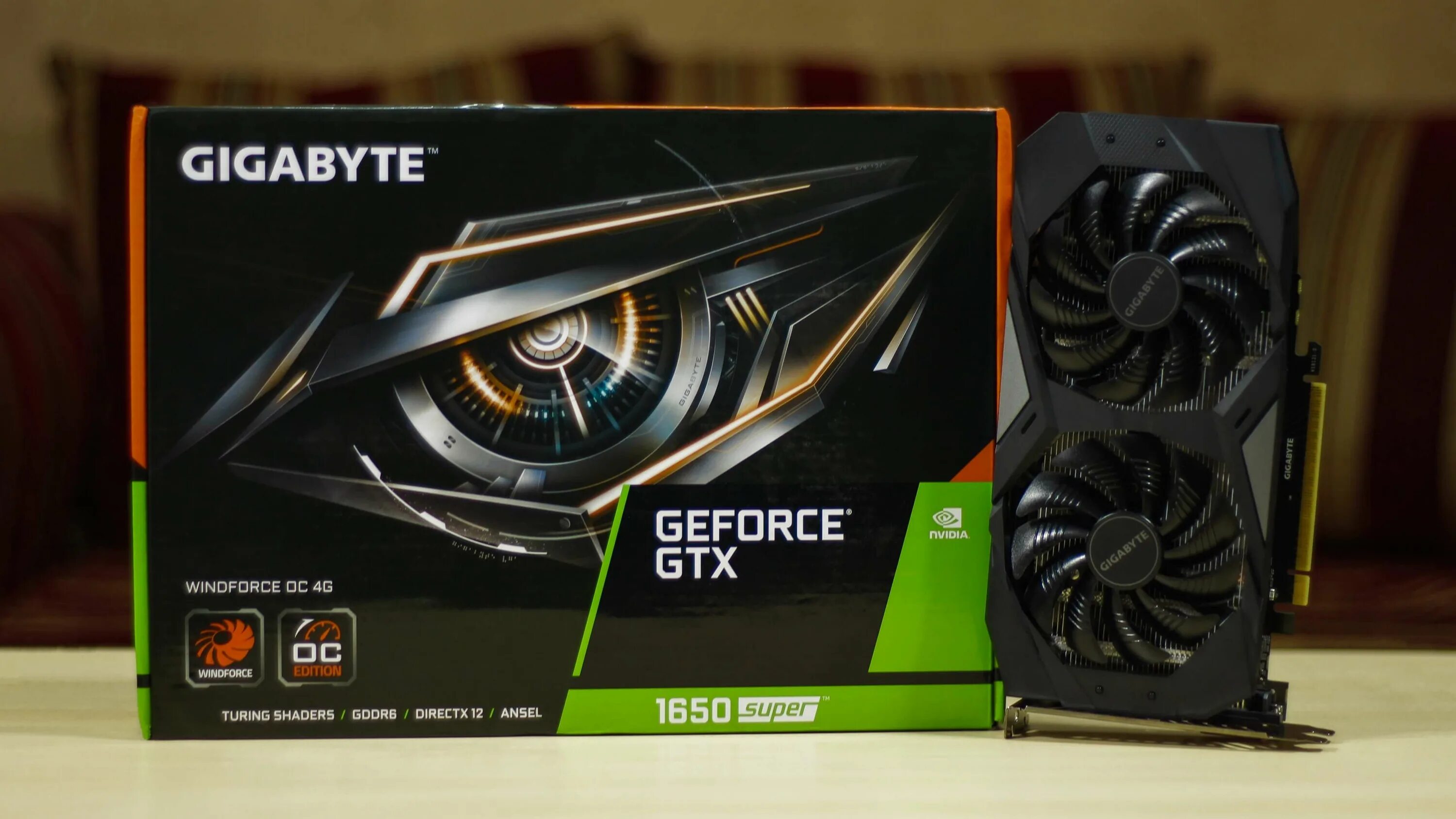 Видеокарта Gigabyte GEFORCE GTX 1650. Gigabyte GEFORCE GTX 1650 super OC 4g. Gigabyte GEFORCE GTX 1650 super Windforce OC. Видеокарта 1650 super 4gb Gigabyte.