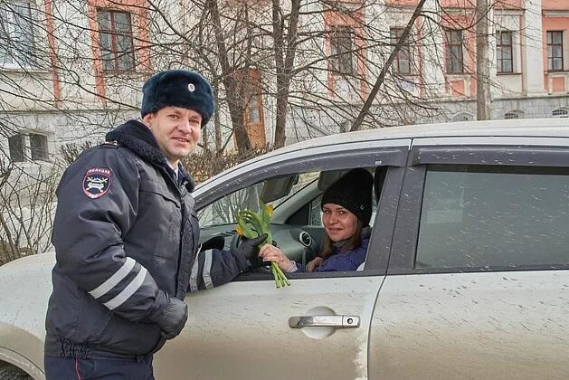 Водители краснотурьинск. Дпс проверка. Гаи краснотурьинск. Полиция карпинск. Водители краснотурьинск.