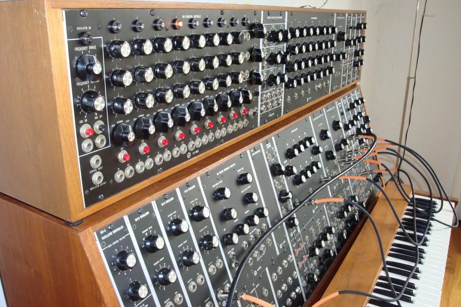 Modular system. Moog modular. moog modular system. emerson moog modular system. moog modular system vst.