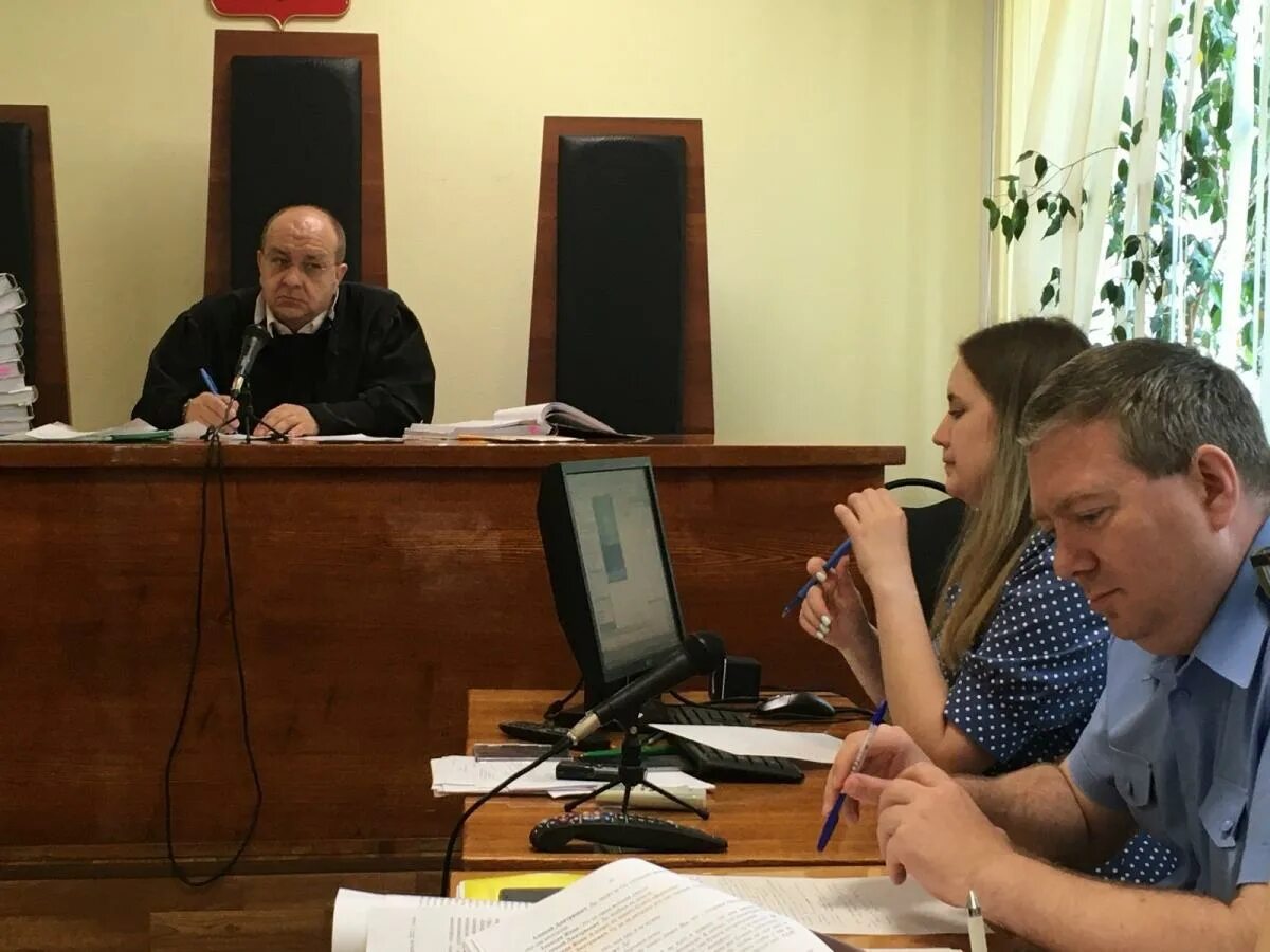 Юристы в кировском районе. Юристы в кировском районе